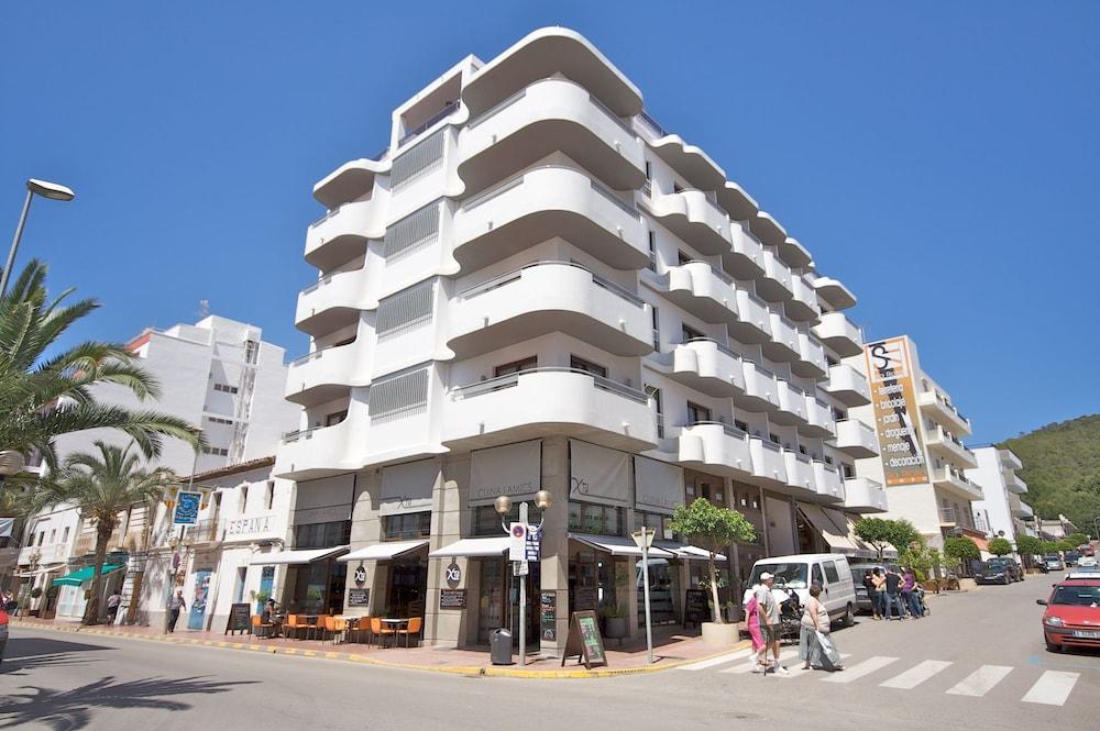 Apartamentos Parot Quality Santa Eularia des Riu Exterior foto
