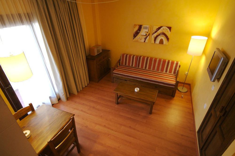 Apartamentos Parot Quality Santa Eularia des Riu Exterior foto
